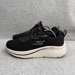 Skechers GO Run Max Cushioning Delta Womens Shoes Size 8 Black & White Sneakers